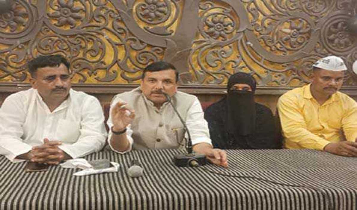 नफरत के जरिये वोट की राजनीति कर रही है भाजपा : संजय सिंह नफरत के जरिये वोट की राजनीति कर रही है भाजपा : संजय सिंह